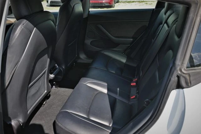 2023 Tesla Model 3 - Image 17 of 18