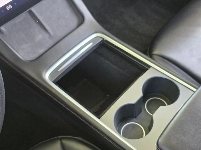 2023 Tesla Model 3 - Image 22 of 31