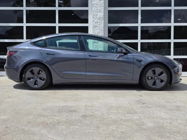 2023 Tesla Model 3 - Image 3 of 31