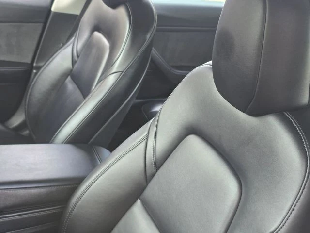 2023 Tesla Model 3 - Image 26 of 31