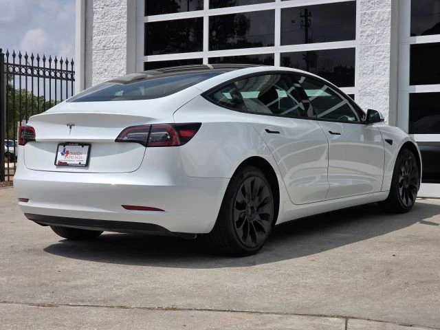 2023 Tesla Model 3 - Image 4 of 31