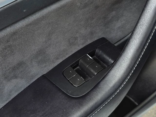 2023 Tesla Model 3 - Image 25 of 31