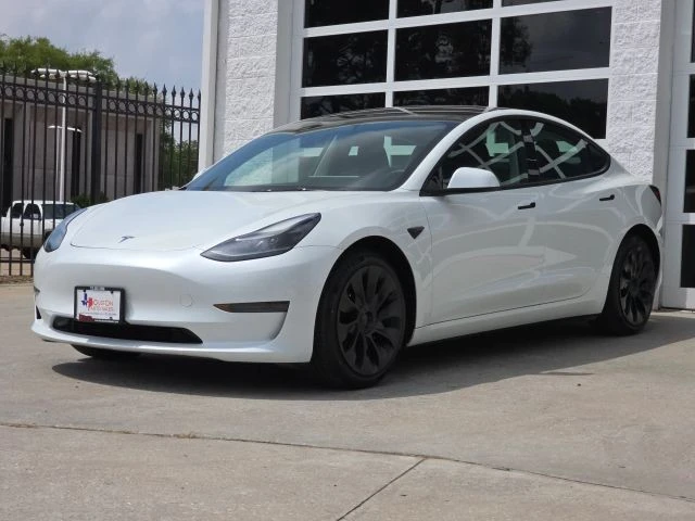 2023 Tesla Model 3 - Image 9 of 31