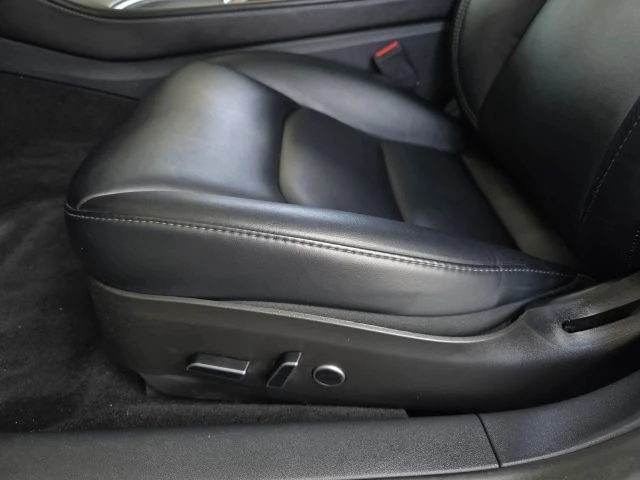 2023 Tesla Model 3 - Image 26 of 31