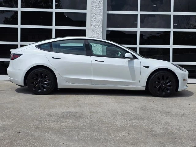2023 Tesla Model 3 - Image 3 of 31