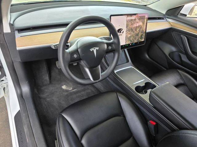 2023 Tesla Model 3 - Image 18 of 31