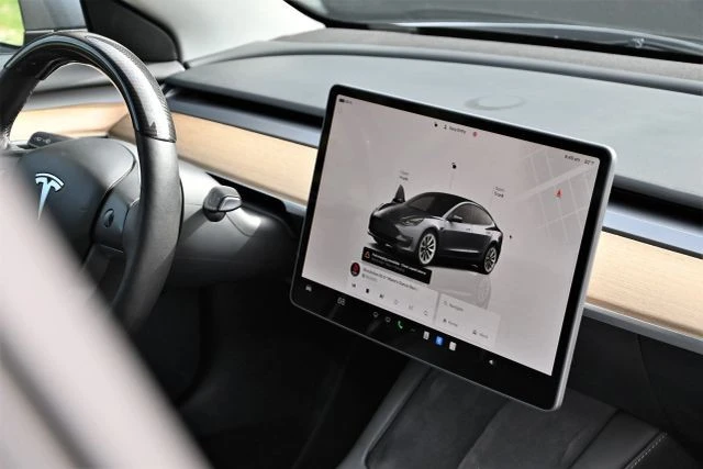 2023 Tesla Model 3 - Image 14 of 21
