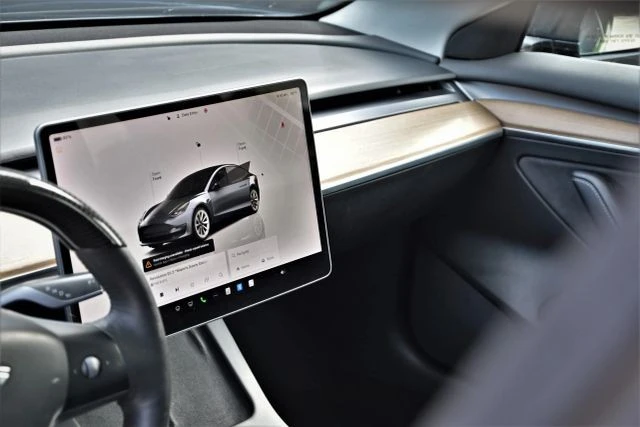 2023 Tesla Model 3 - Image 13 of 21
