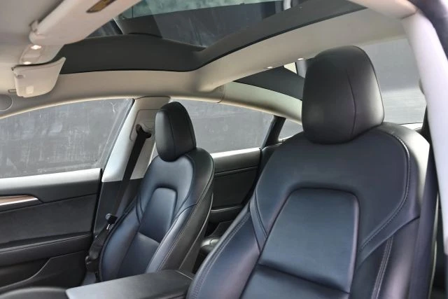 2023 Tesla Model 3 - Image 12 of 21