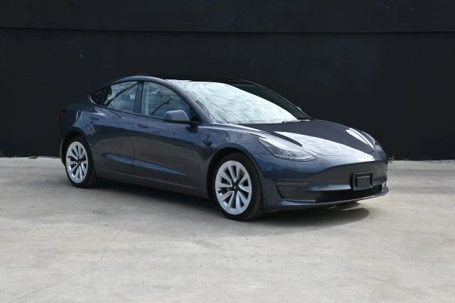 2023 Tesla Model 3 - Image 3 of 21