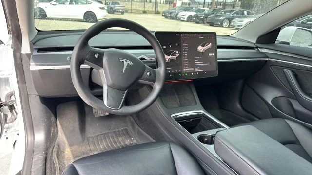 2023 Tesla Model 3 - Image 6 of 7