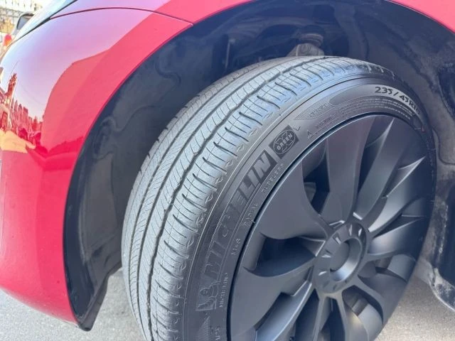 2023 Tesla Model 3 - Image 19 of 21