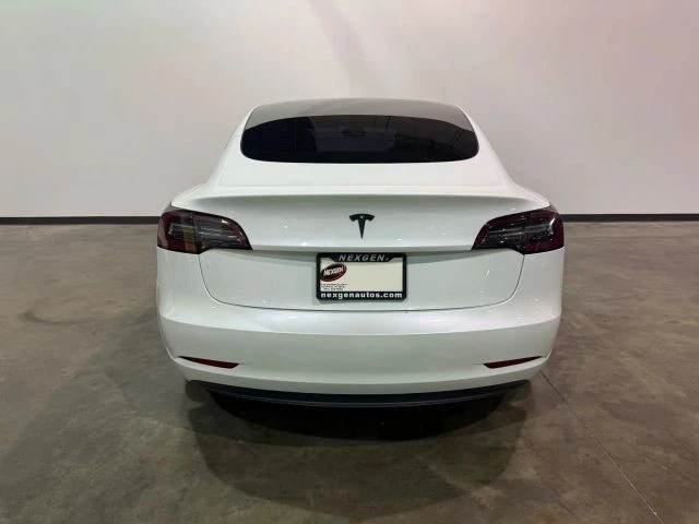 2023 Tesla Model 3 - Image 4 of 21