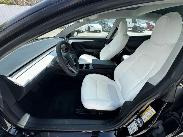 2023 Tesla Model 3 - Image 5 of 8