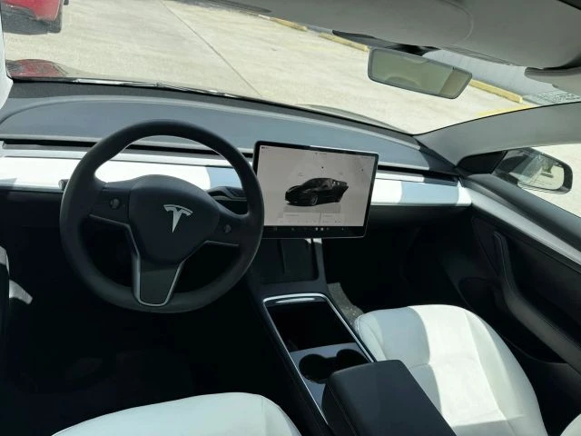 2023 Tesla Model 3 - Image 2 of 8