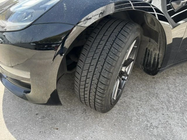 2023 Tesla Model 3 - Image 3 of 8