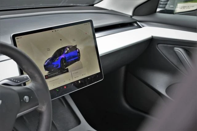 2023 Tesla Model 3 - Image 11 of 20