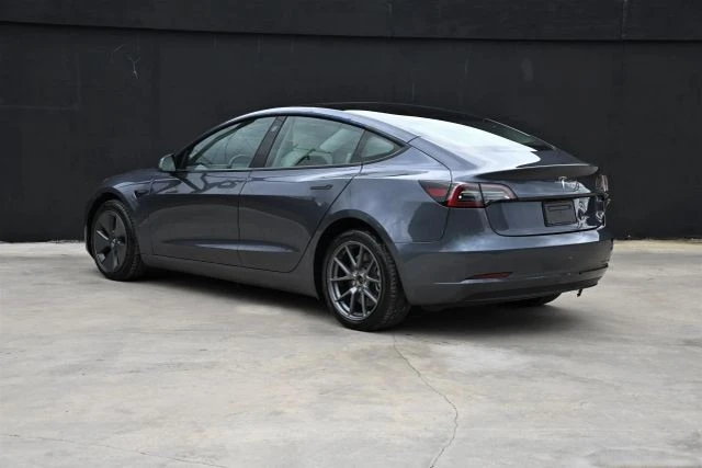 2023 Tesla Model 3 - Image 3 of 20