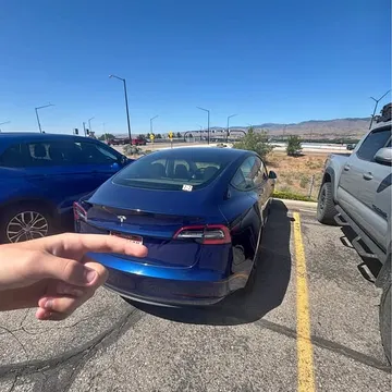 2023 Tesla Model 3 Standard Range