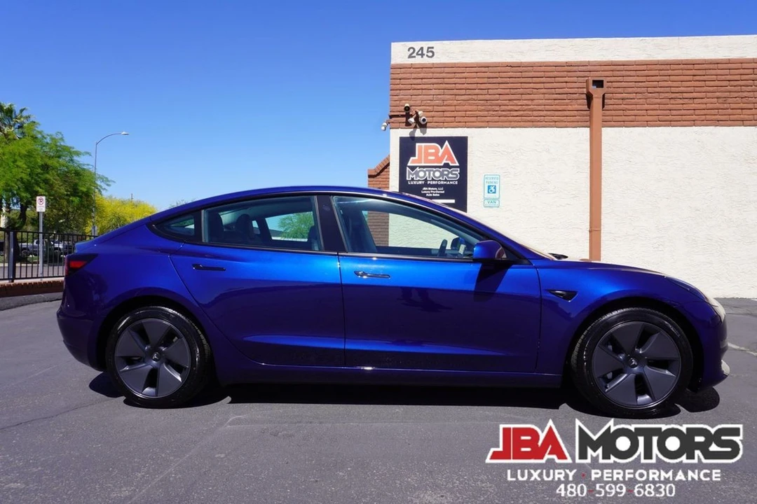 2023 Tesla Model 3 - Image 11 of 12