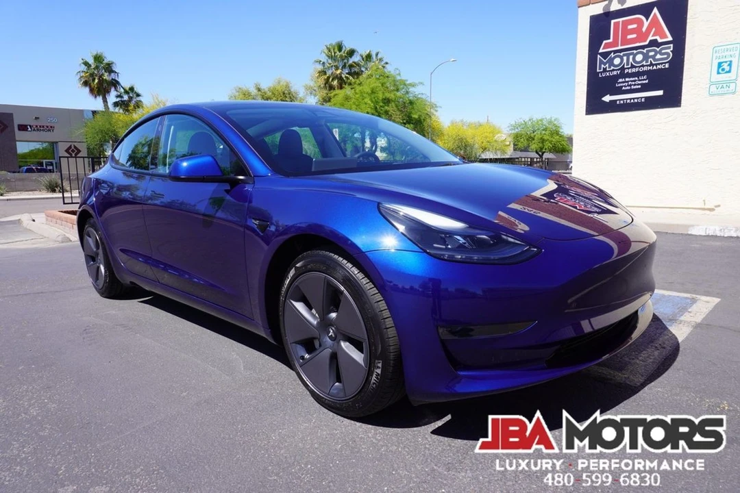2023 Tesla Model 3 - Image 2 of 12