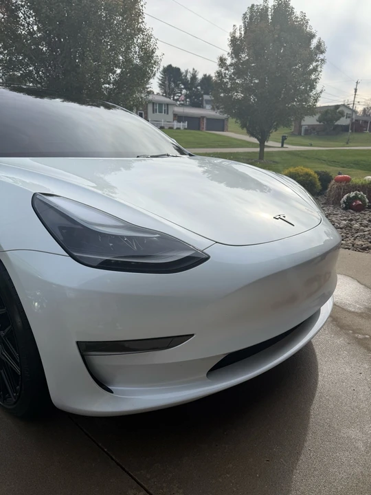 2023 Tesla Model 3 Performance - Image 7 of 15