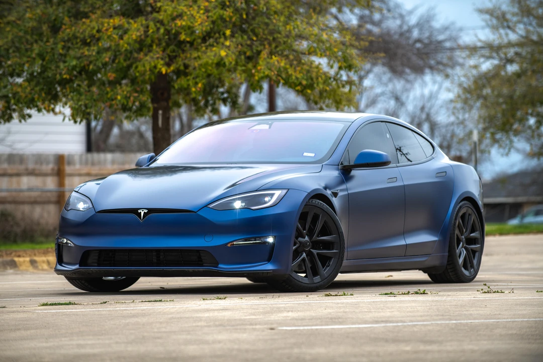 2023 Tesla Model S - Image 10 of 31