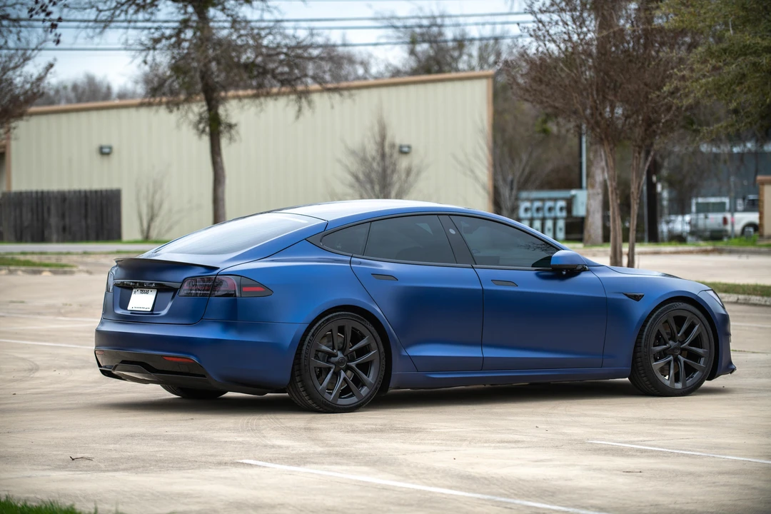 2023 Tesla Model S - Image 24 of 31