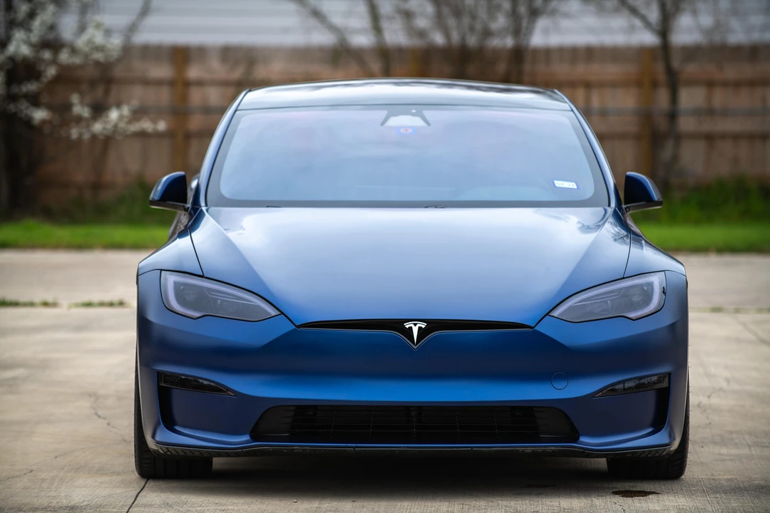 2023 Tesla Model S - Image 6 of 31