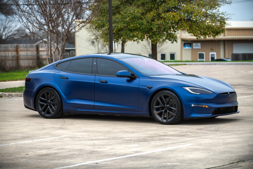 2023 Tesla Model S - Image 27 of 31