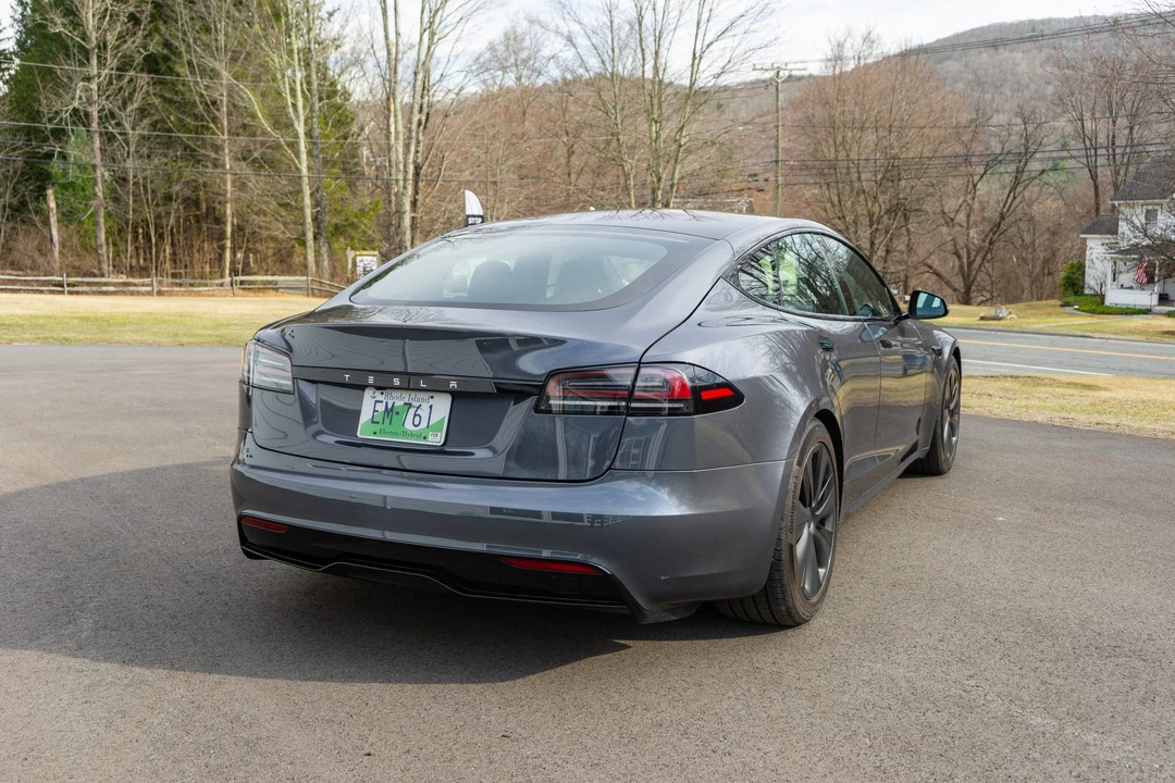 2023 Tesla Model S - Image 20 of 31