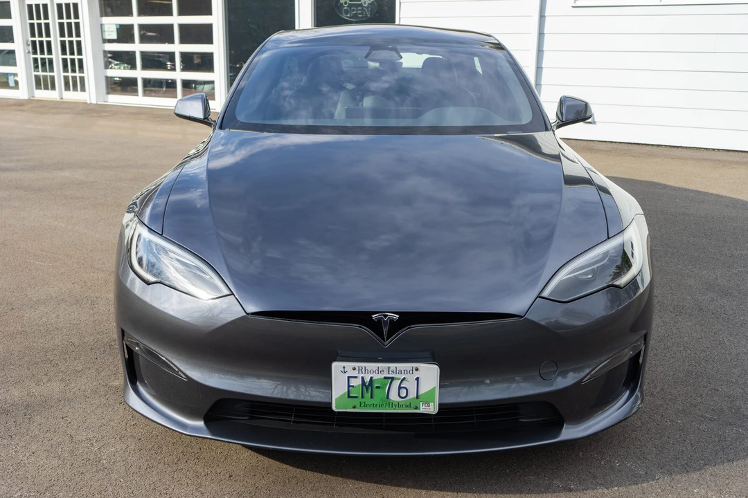 2023 Tesla Model S - Image 4 of 31