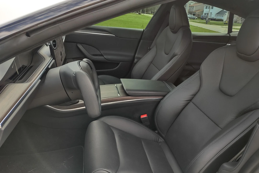 2023 Tesla Model S - Image 23 of 31