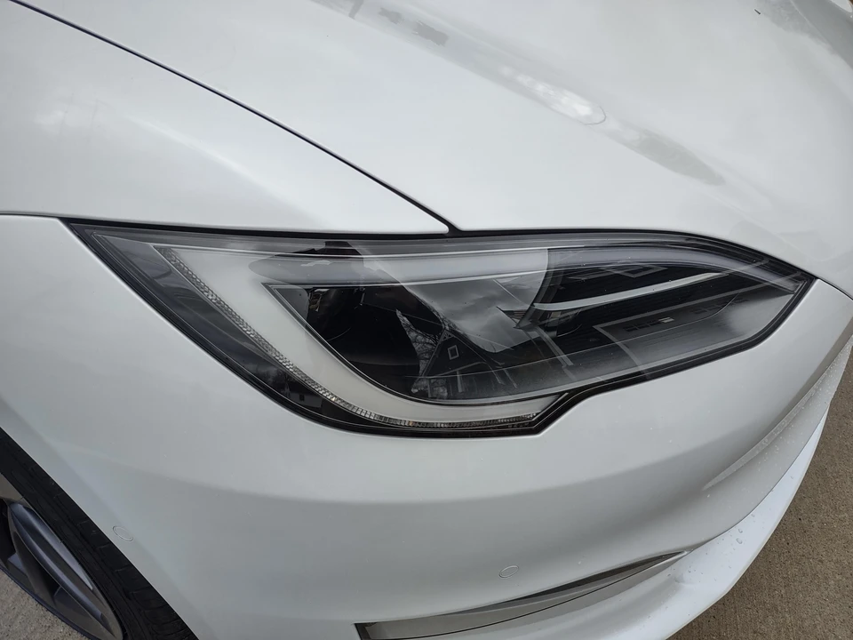2023 Tesla Model S - Image 12 of 31