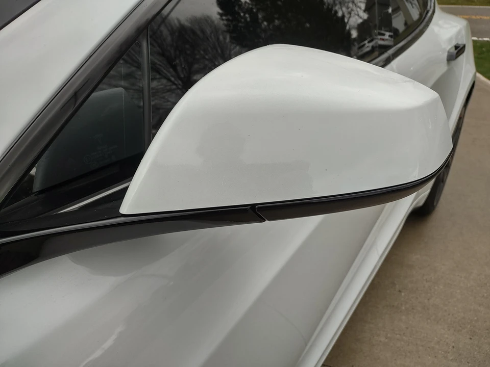 2023 Tesla Model S - Image 14 of 31