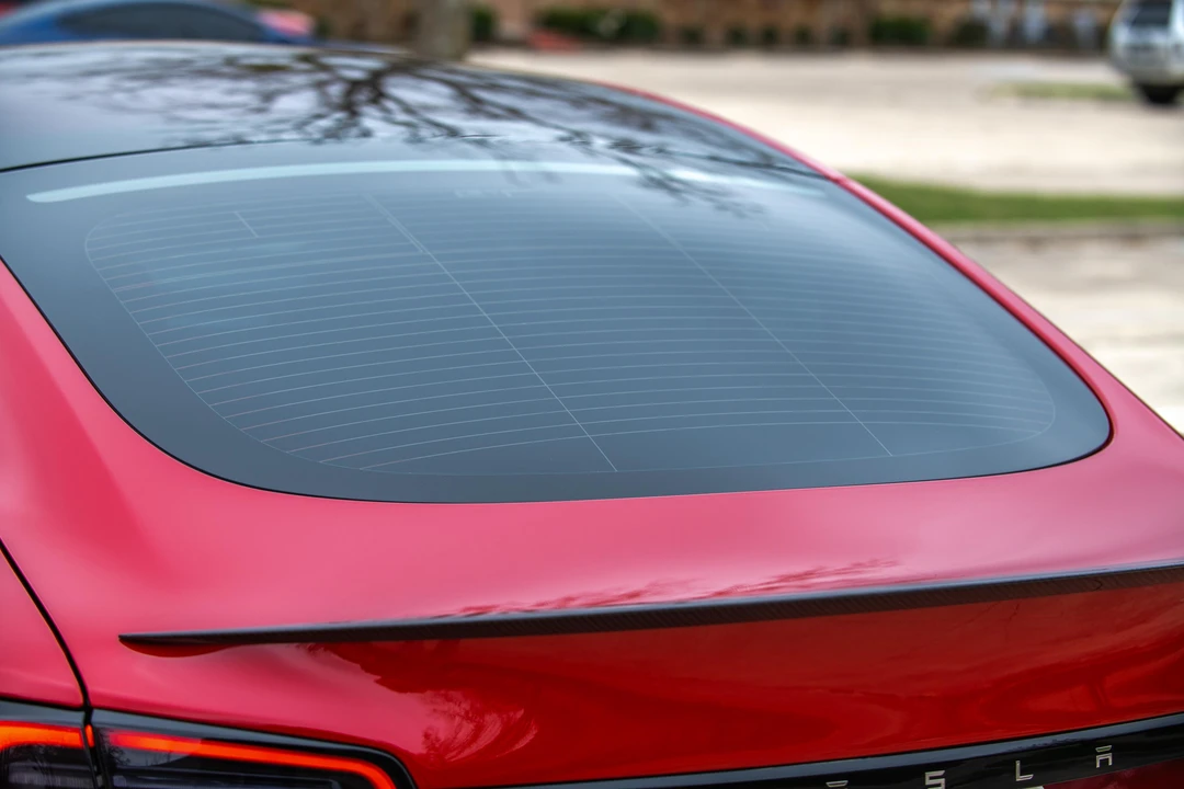 2023 Tesla Model S - Image 24 of 31