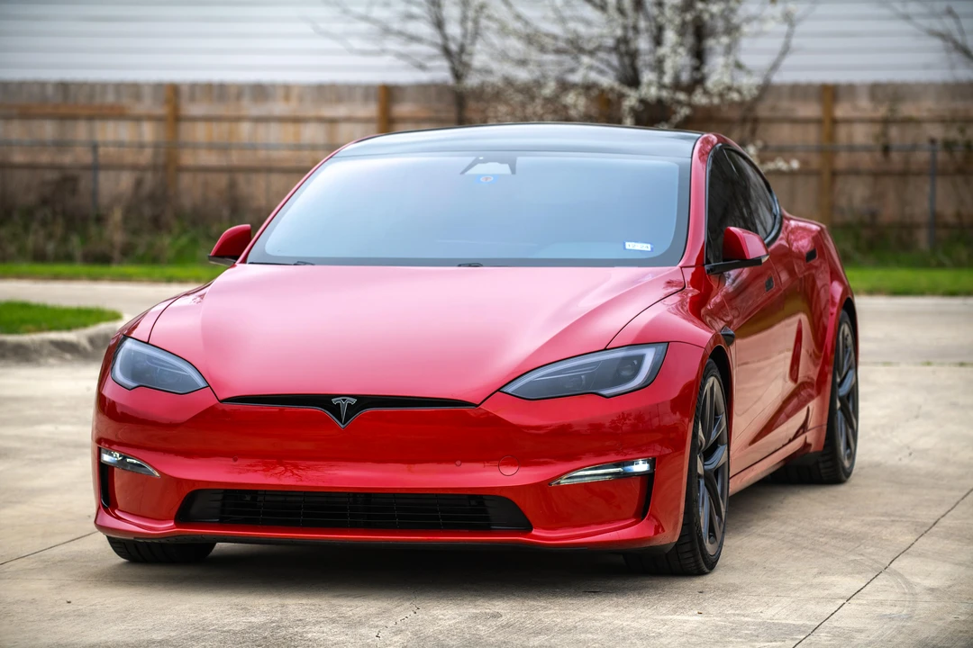 2023 Tesla Model S - Image 6 of 31