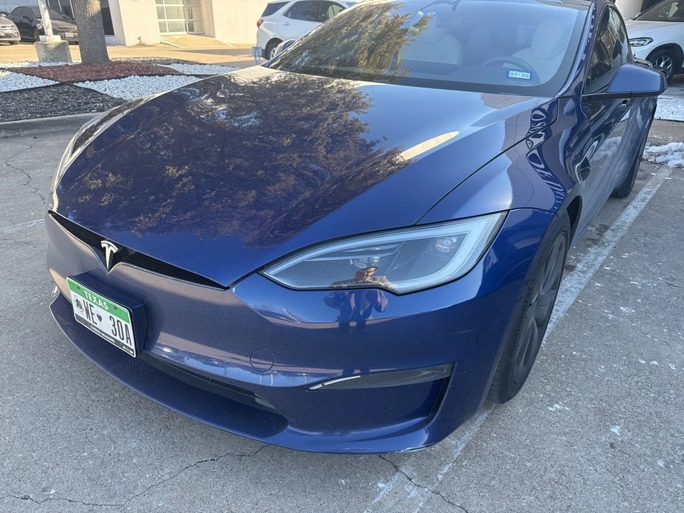 2023 Tesla Model S - Image 2 of 6