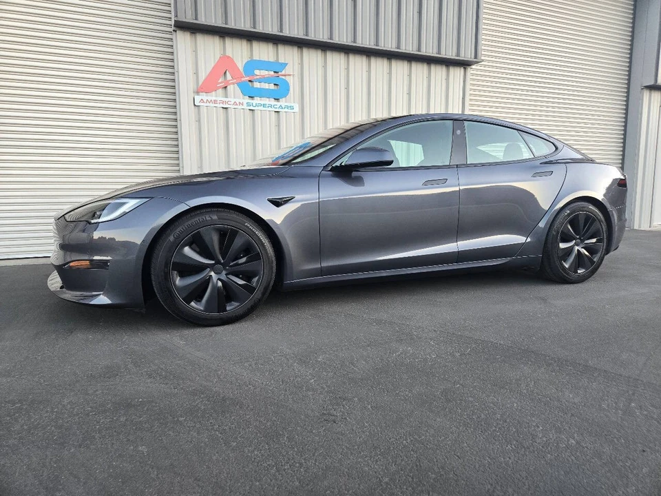 2023 Tesla Model S - Image 2 of 21