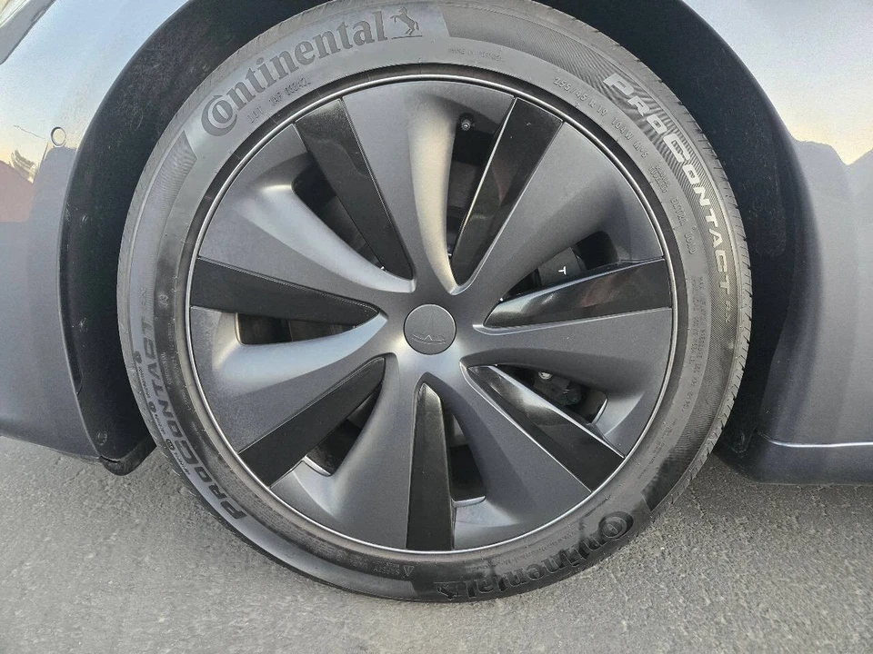 2023 Tesla Model S - Image 16 of 21