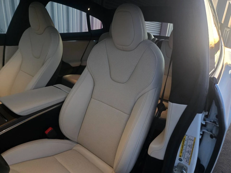 2023 Tesla Model S - Image 20 of 21
