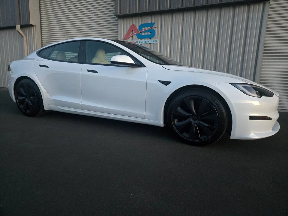 2023 Tesla Model S - Image 10 of 21