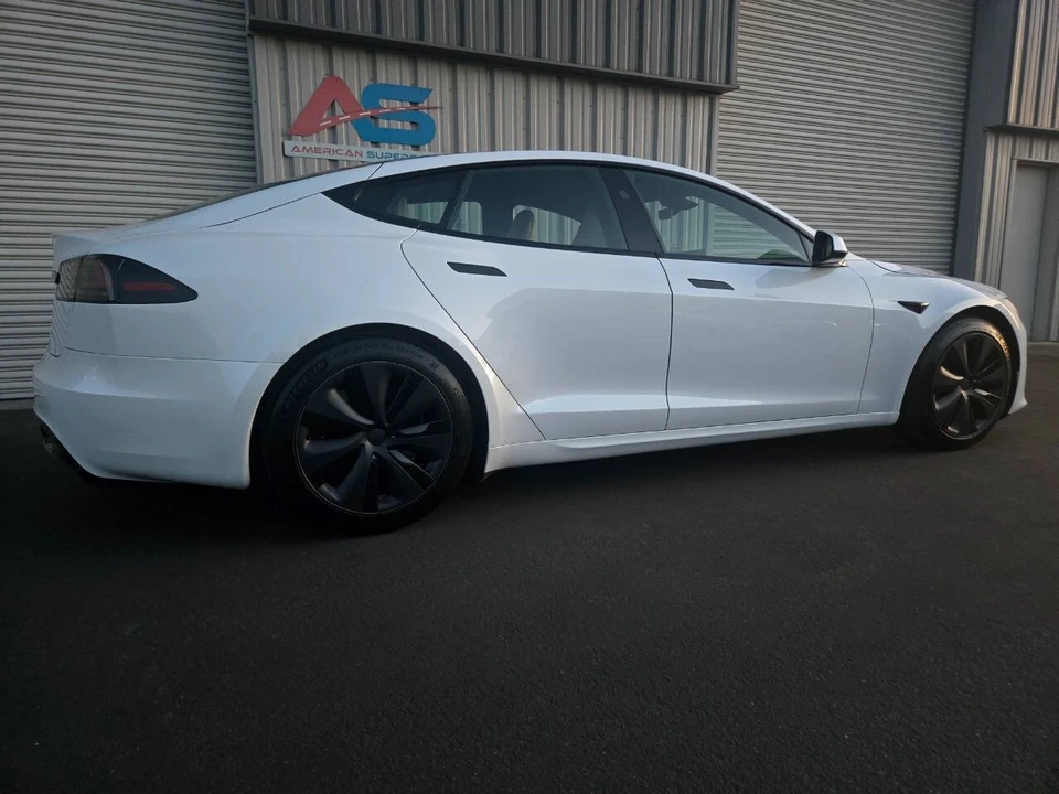 2023 Tesla Model S - Image 8 of 21