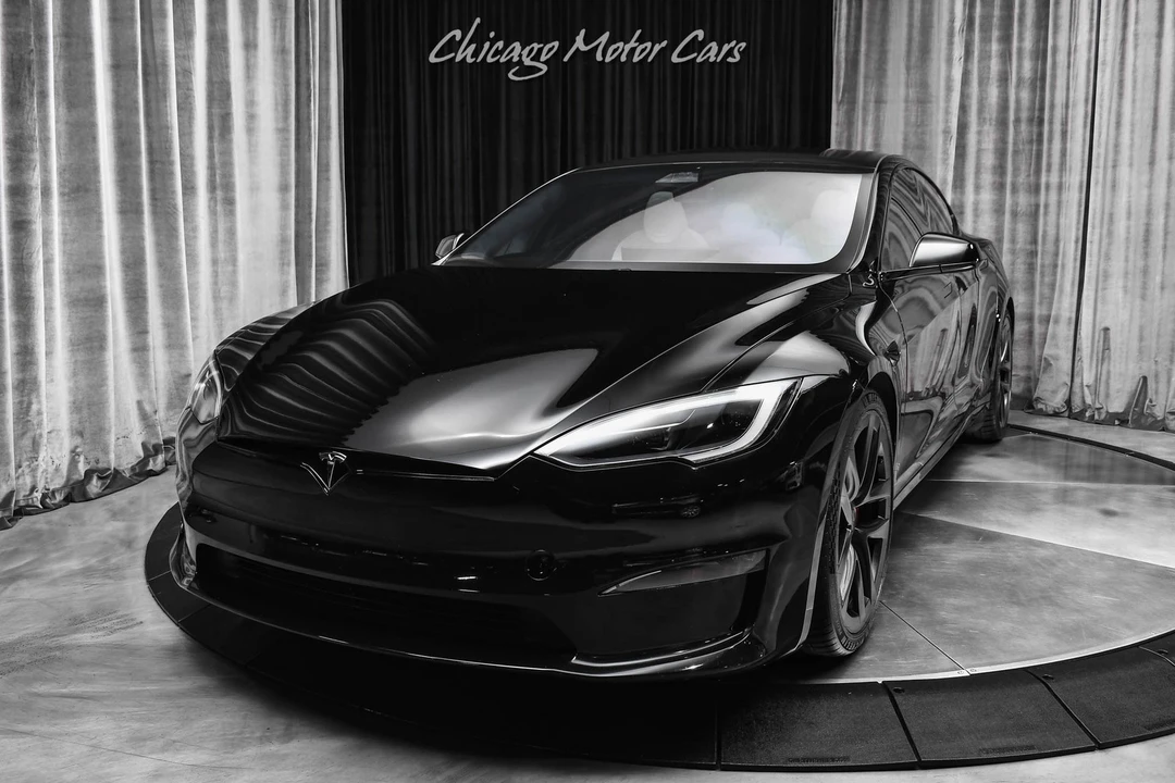 2023 Tesla Model S - Image 2 of 12
