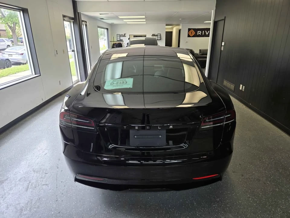 2023 Tesla Model S - Image 5 of 15