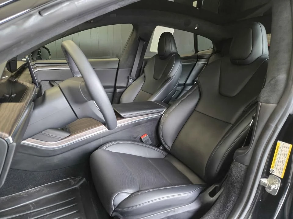 2023 Tesla Model S - Image 8 of 15