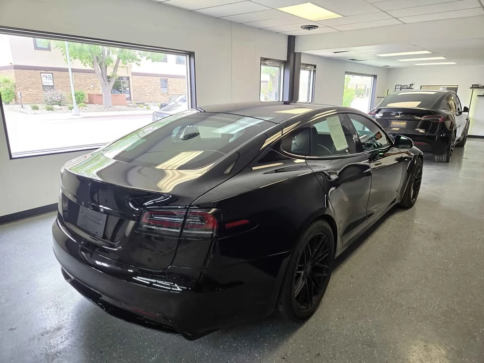 2023 Tesla Model S - Image 4 of 15