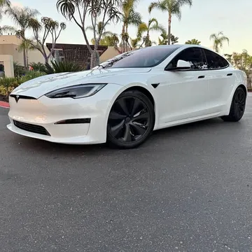 2023 Tesla Model S Long Range