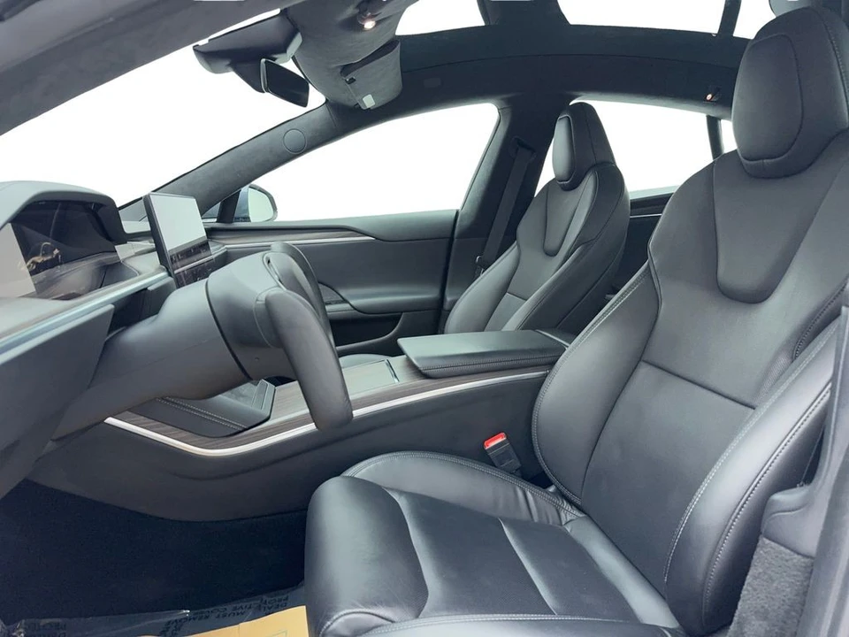 2023 Tesla Model S - Image 13 of 21