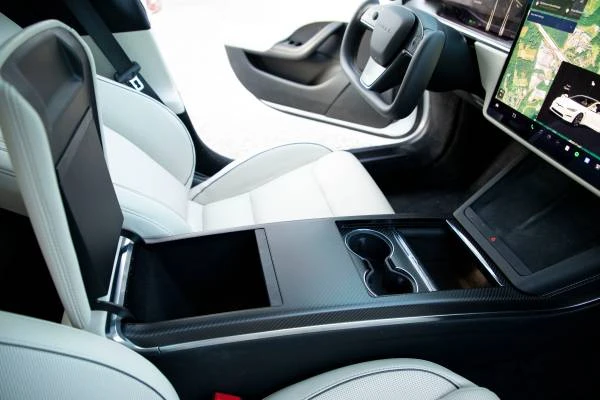 2023 Tesla Model S Plaid - Image 20 of 21